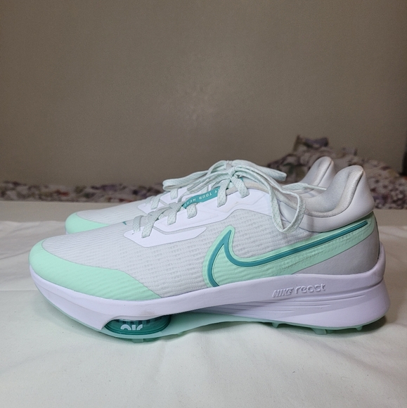 Nike Air Zoom Infinity Tour Next Golf Shoes - Picture 10 of 16